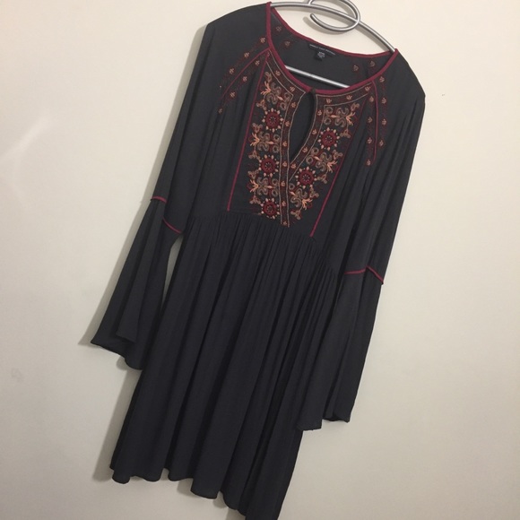 ❗️SALE❗️American Eagle Outfitters: Bohemian Dress - Picture 1 of 4